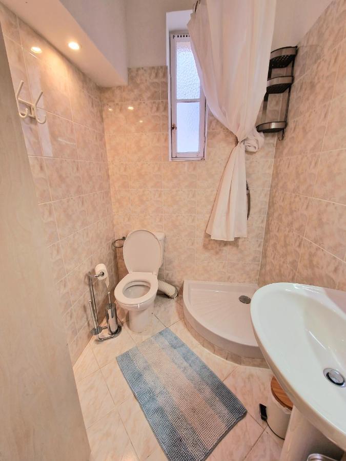 Alma'S Hyper Center Studio Apartment Nice Ngoại thất bức ảnh